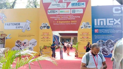 Esposizione di strumenti hardware e elementi di fissaggio in India, sfrutta i...